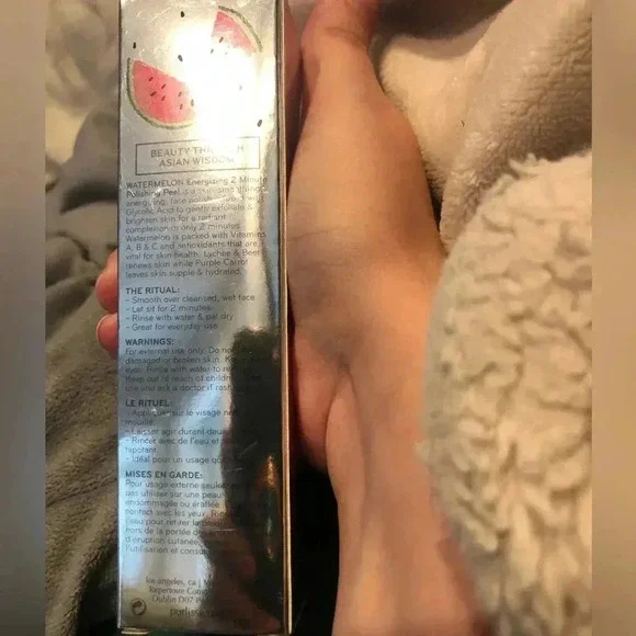 NWT Purlisse watermelon polishing peel (non abrasive) - Picture 3 of 5